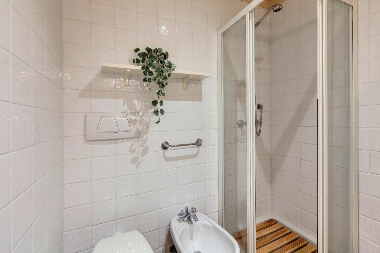 Gastone Apartment By Mamo Florence Exterior photo